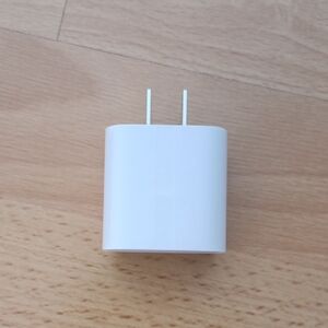 Apple 20 Watt USB Wall Charger